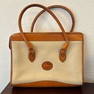 Vintage Dooney & Bourke Pebbled Leather Purse